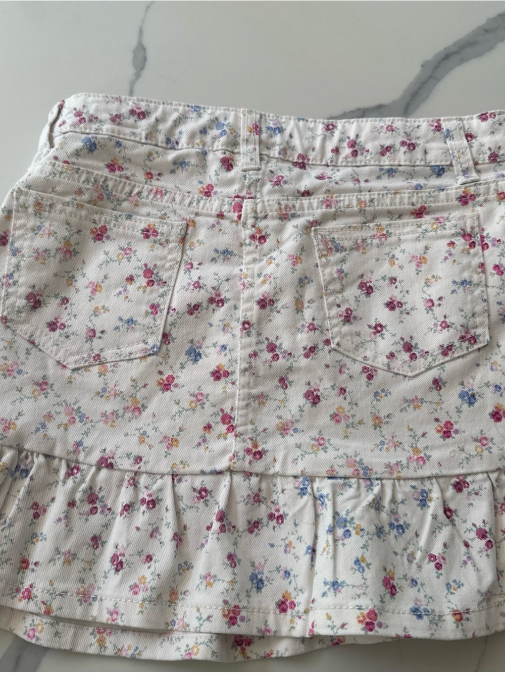 LoveShackFancy Target White Floral Ruffle-Hem Shorts with Pink & Blue Blossoms - Picture 4 of 4
